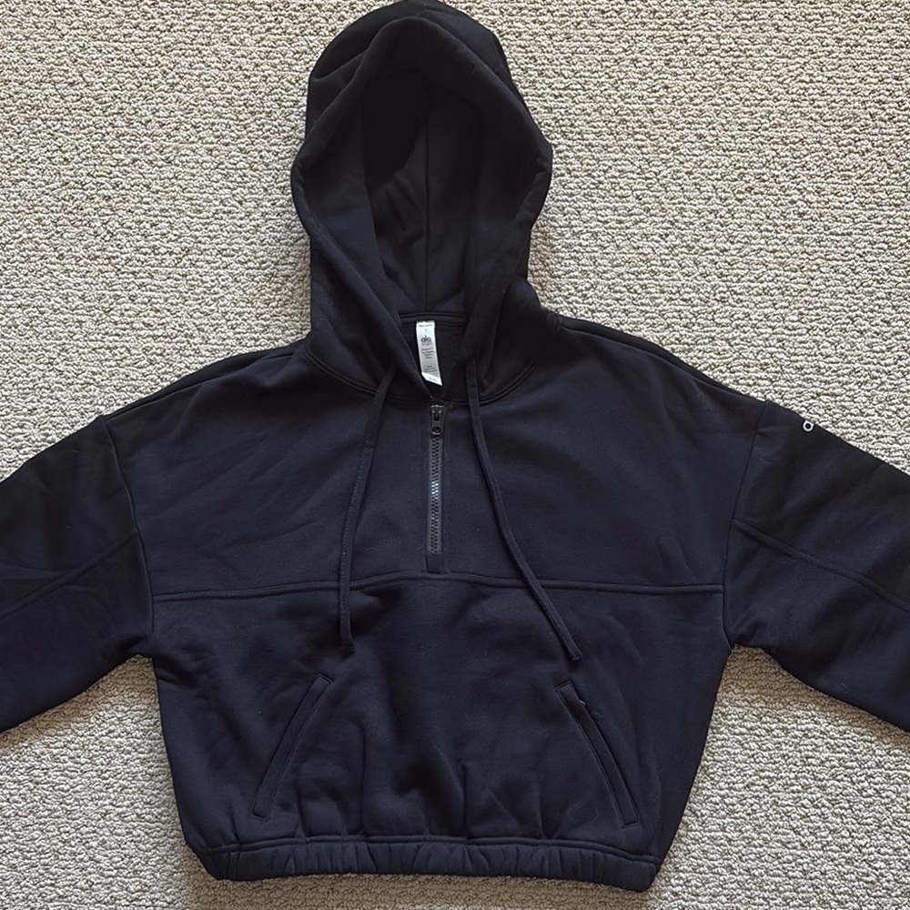 Alo yoga Black Cropped Hoodie - Small